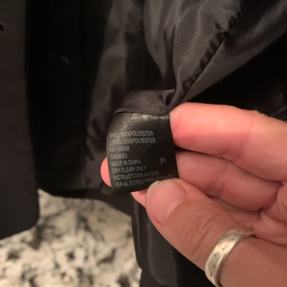 Tahari front ribbon tie blazer. Worn once,‎ maybe. - Picture 4 of 5